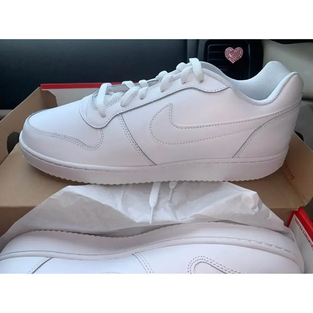 NIB! Nike Men's lowtop shoes (Size 12)